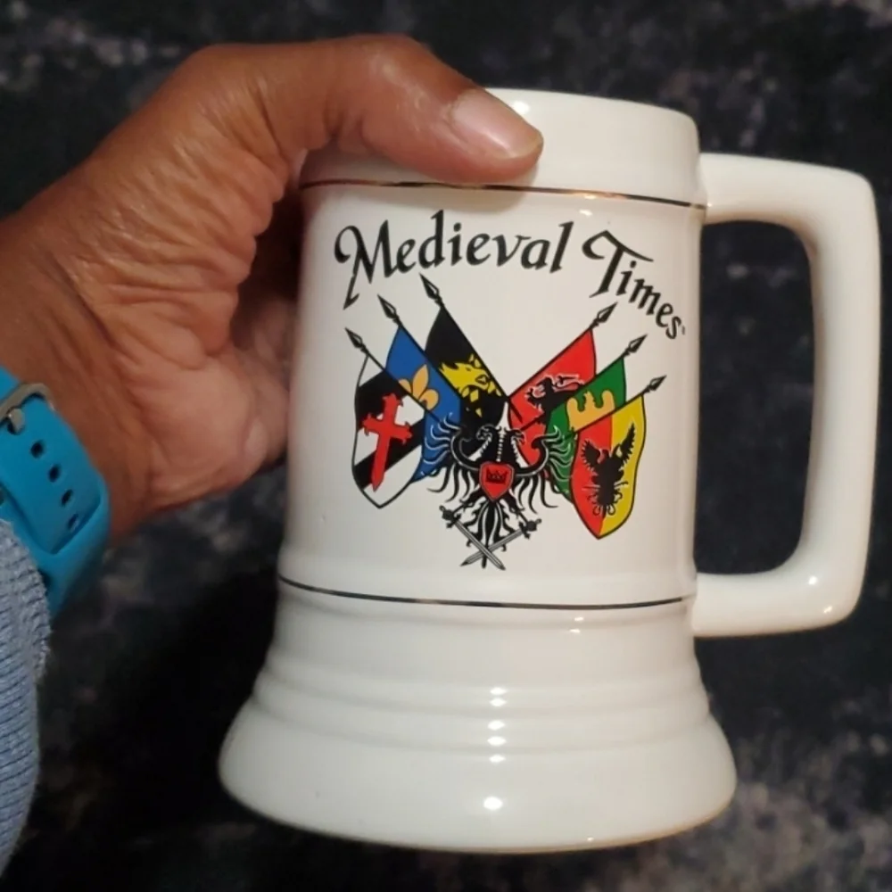 Medieval Times Beer Stein Tankard Coat Of Arms